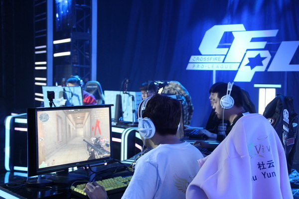 越普通教练 越普通教练