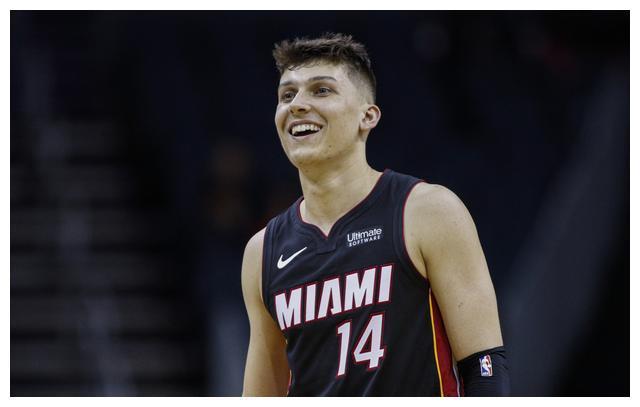 蓬勃发展 蓬勃发展