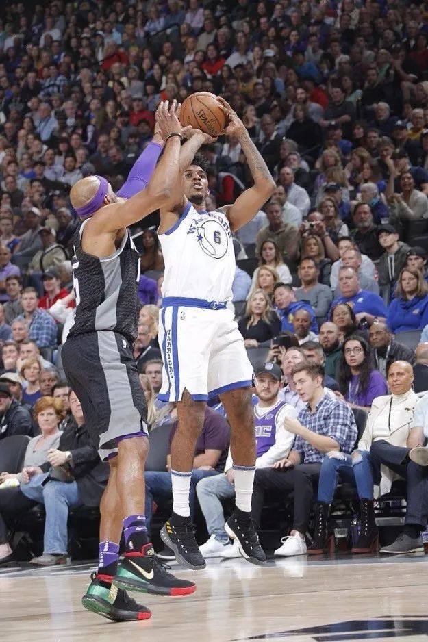 策应均有亮 策应均有亮