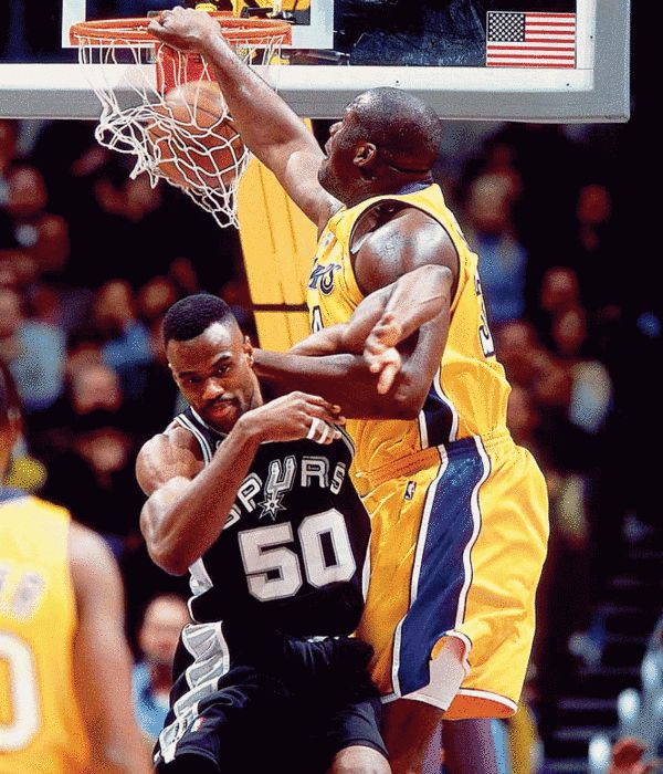 第一梯队两 第一梯队两